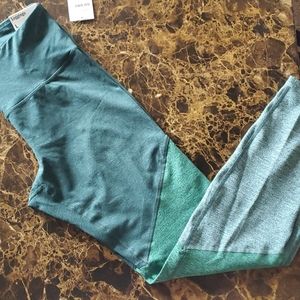 Tri-color green leggings